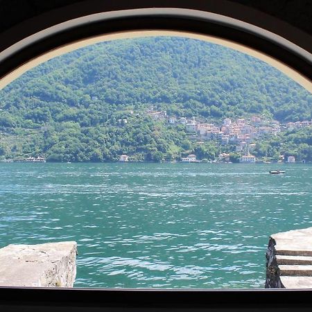 House On The Lake Shore Of Laglio Exteriér fotografie