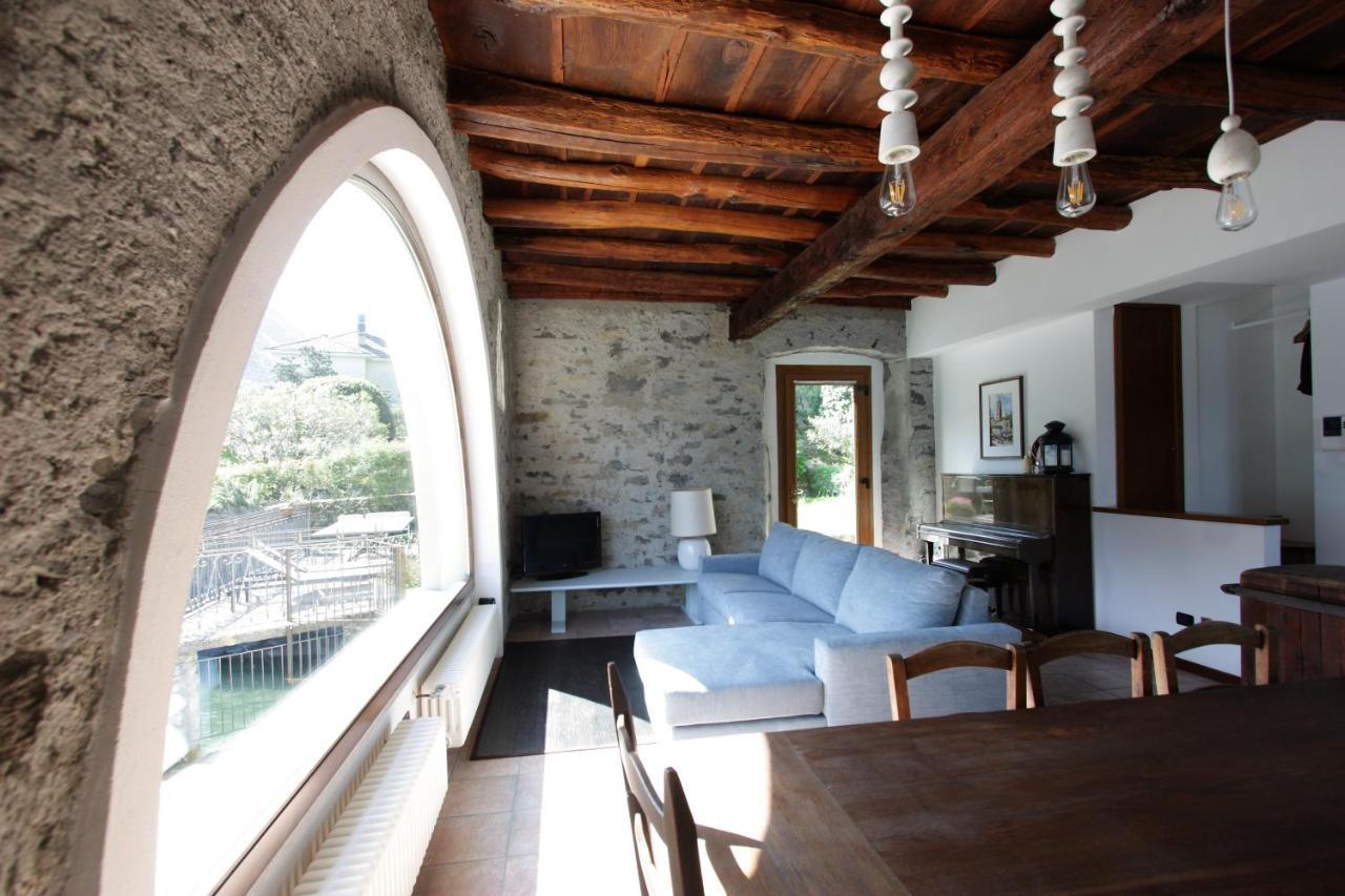 House On The Lake Shore Of Laglio Exteriér fotografie
